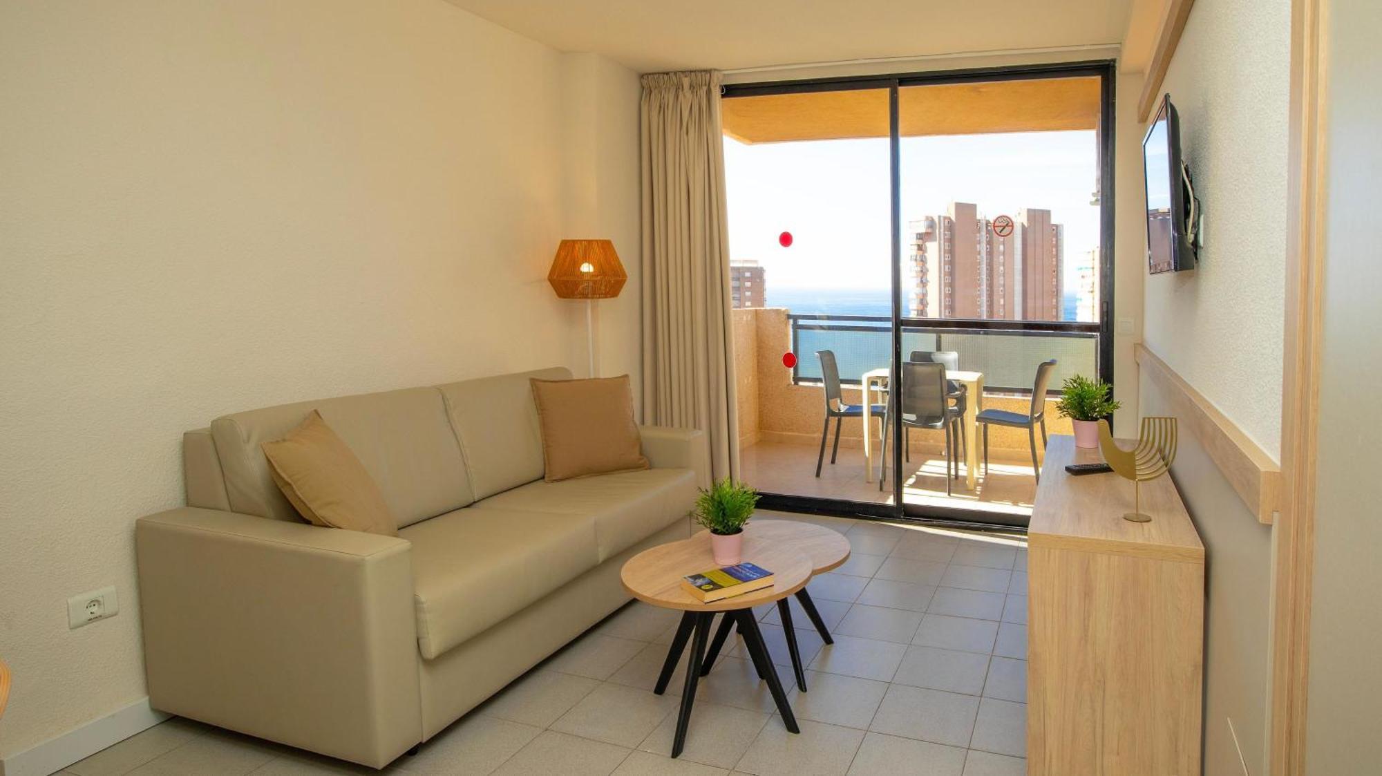 Dynastic Rooms Apartments بينايدورم المظهر الخارجي الصورة